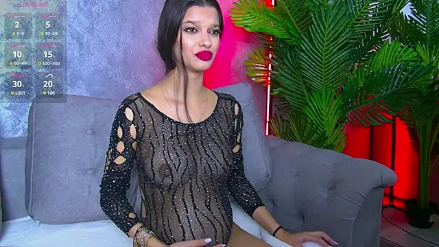 Snapshot of MiriamJo chatting on October 4, 4:16 pm MiriamJo online show from October 4, 4:16 pm