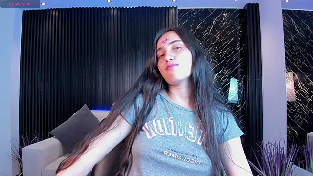 sofiapalacioss online show from September 22, 7:27 pm