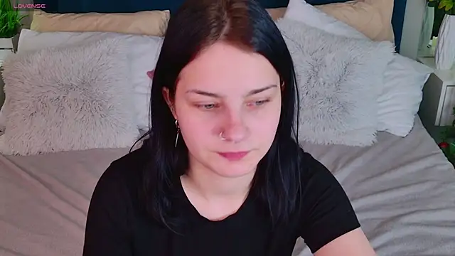 Angel Braun online show from December 19, 12:23 pm