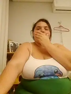 Snapshot of Katherine25 chatting on February 7, 11:52 pm Katherine25 online show from February 7, 11:52 pm