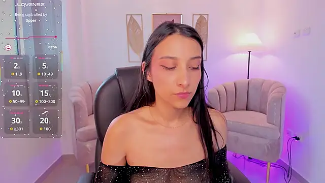 Snapshot of Kristen_Rousse chatting on January 10, 9:05 pm Kristen Rousse online show from January 10, 9:05 pm