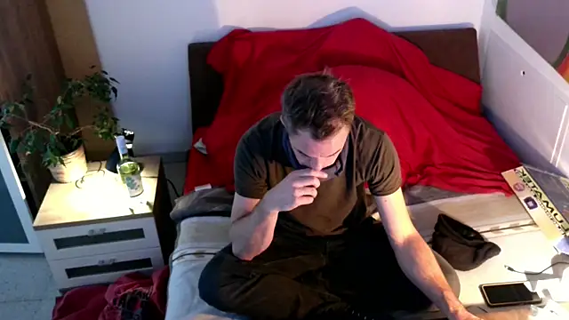 EdelHolz91 online show from November 12, 2:06 pm