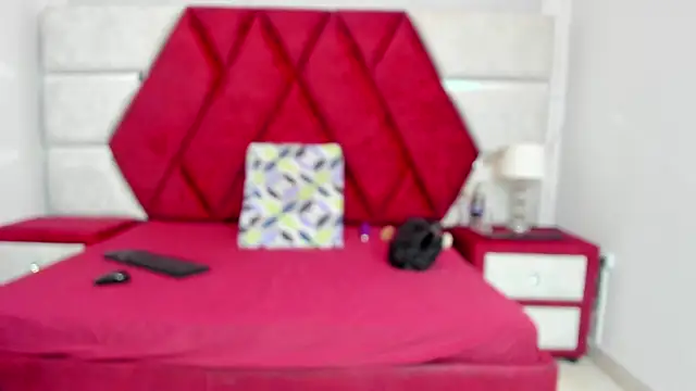 Kity spiderr online show from April 8, 12:38 pm