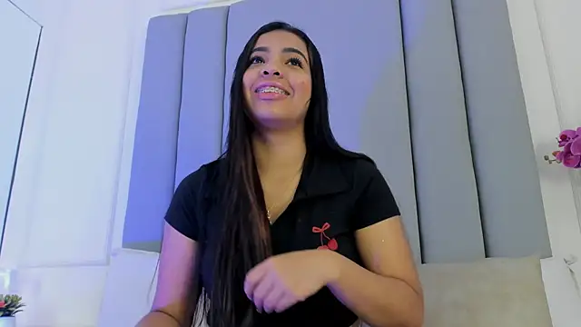 CannelaSmith online show from July 13, 12:19 pm