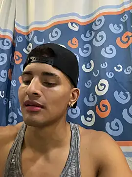 Snapshot of Smith_Fitness chatting on April 18, 11:58 am Smith Fitness online show from April 18, 11:58 am