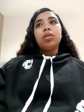 MadissonRizz online show from November 14, 1:04 am