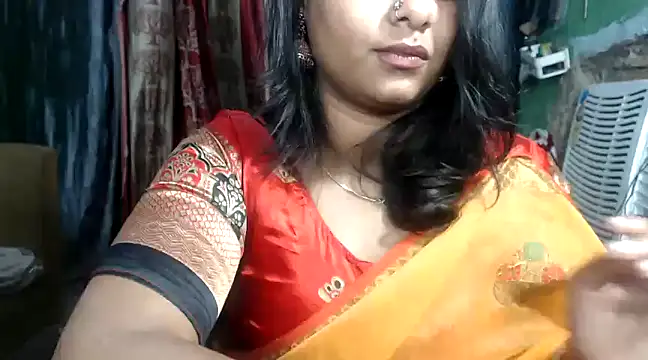 DearKimmi online show from March 18, 5:10 pm