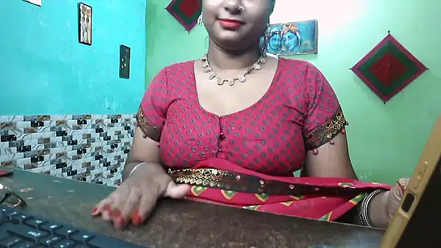 DearKimmi online show from September 11, 7:14 pm