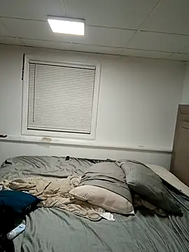 tripping385 online show from September 28, 11:21 pm