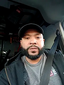 tripping385 online show from November 4, 9:25 pm