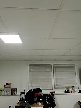 tripping385 online show from November 20, 9:58 pm