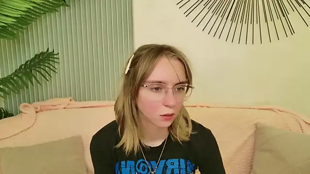 Beverly Gomes online show from September 20, 11:55 am