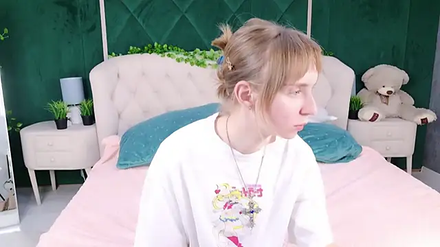 Beverly Gomes online show from October 8, 5:27 am