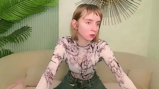 Beverly Gomes online show from February 8, 8:23 pm