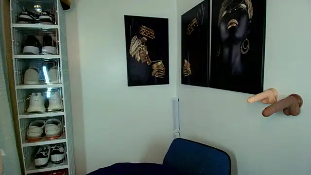 Snapshot of KentAivan chatting on October 8, 5:21 pm KentAivan online show from October 8, 5:21 pm