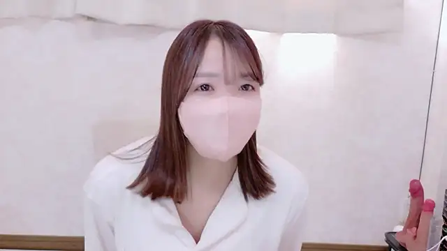 Snapshot of Mayu_o19o chatting on February 22, 12:12 am Mayu o19o online show from February 22, 12:12 am