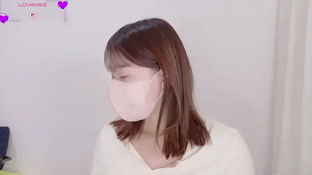 Snapshot of Mayu_o19o chatting on July 1, 10:06 am Mayu o19o online show from July 1, 10:06 am