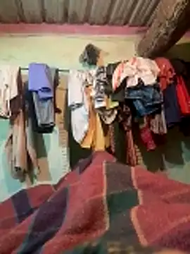 Snapshot of CUTE-004 chatting on February 5, 12:26 am CUTE-004 online show from February 5, 12:26 am