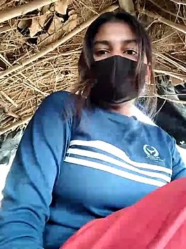 Janvi Jaitly online show from November 12, 4:24 am