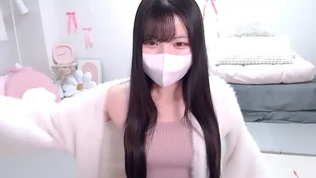 moka-neko online show from November 18, 5:28 pm