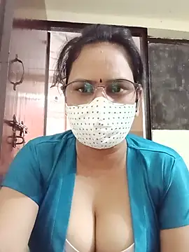 Snapshot of Your-vipasha chatting on June 8, 1:28 am Your-vipasha online show from June 8, 1:28 am