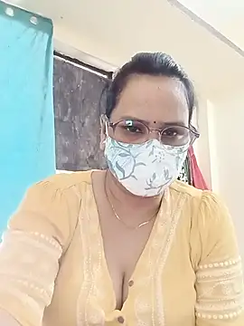 Snapshot of Your-vipasha chatting on June 21, 8:39 am Your-vipasha online show from June 21, 8:39 am
