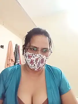 Snapshot of Your-vipasha chatting on July 4, 6:47 pm Your-vipasha online show from July 4, 6:47 pm