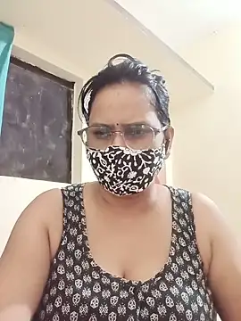 Snapshot of Your-vipasha chatting on July 7, 5:06 pm Your-vipasha online show from July 7, 5:06 pm