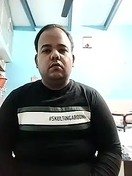 Snapshot of BromidicTrailing chatting on November 5, 5:07 am BromidicTrailing online show from November 5, 5:07 am