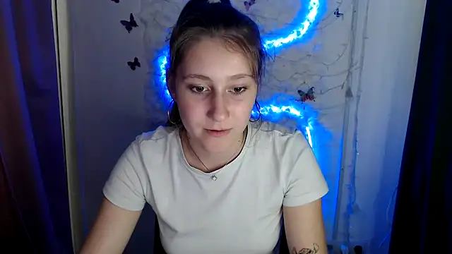Snapshot of Milka_kamila chatting on September 10, 11:54 am Milka kamila online show from September 10, 11:54 am