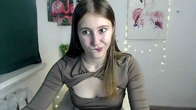Snapshot of Milka_kamila chatting on October 22, 12:16 pm Milka kamila online show from October 22, 12:16 pm