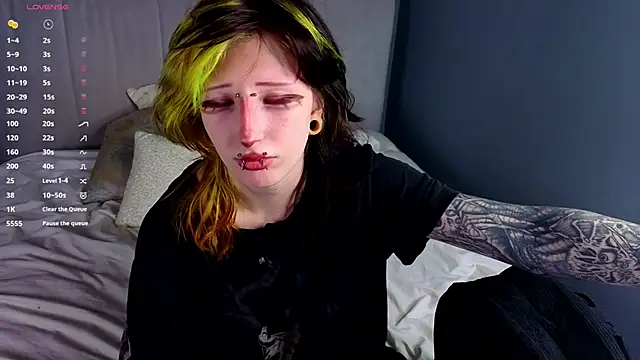 KandraCruser online show from November 21, 8:07 pm