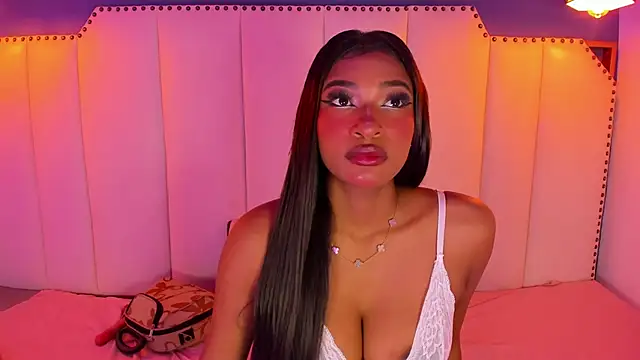 Snapshot of SophiaBloss chatting on January 14, 12:11 pm SophiaBloss online show from January 14, 12:11 pm