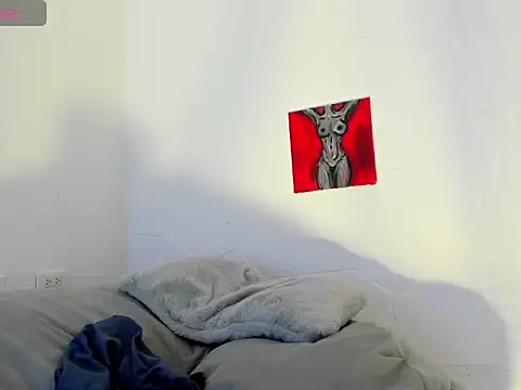 SophiaBloss online show from April 17, 7:50 pm