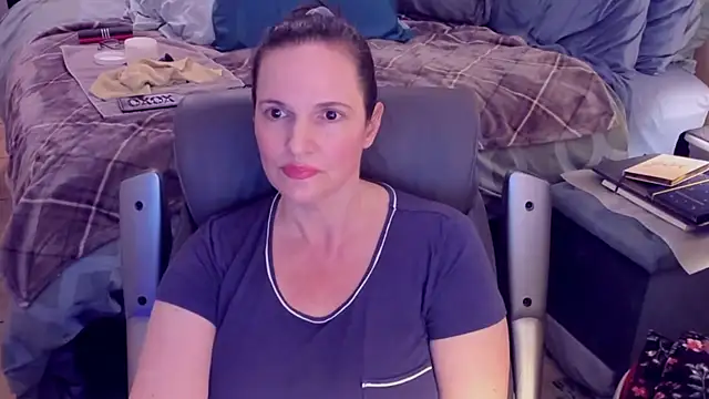 ninajaymes online show from January 15, 8:20 am