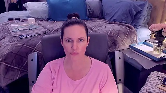 ninajaymes online show from January 27, 7:13 pm