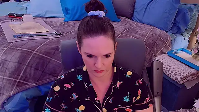 ninajaymes online show from September 20, 9:49 pm