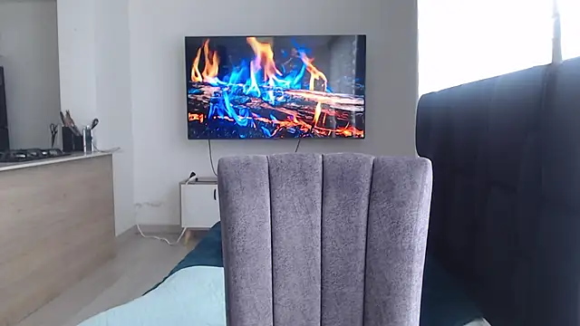 Snapshot of Auron_Demon01 chatting on November 16, 5:40 pm Auron Demon01 online show from November 16, 5:40 pm