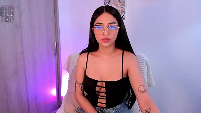 Skeeter ss online show from April 3, 3:10 pm