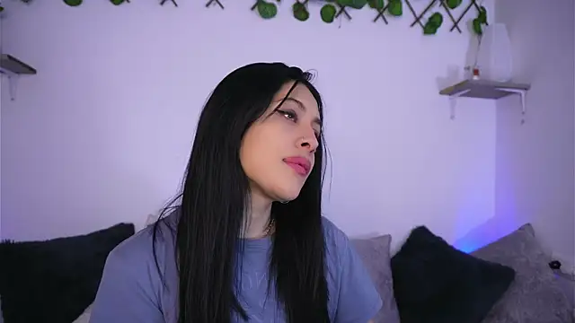 SophiieCumsx online show from November 19, 11:32 am