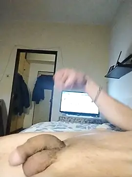 Snapshot of Gambacek1212 chatting on February 7, 4:11 pm Gambacek1212 online show from February 7, 4:11 pm