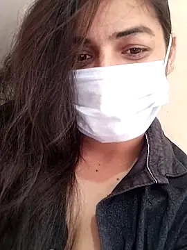 Snapshot of the_saavi chatting on November 28, 8:17 am the saavi online show from November 28, 8:17 am