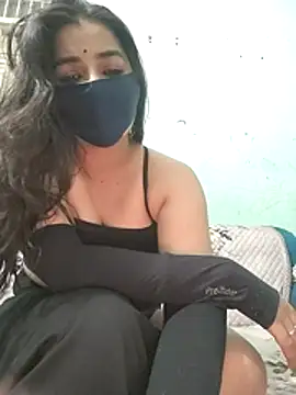 Snapshot of the_saavi chatting on February 13, 7:43 pm the saavi online show from February 13, 7:43 pm