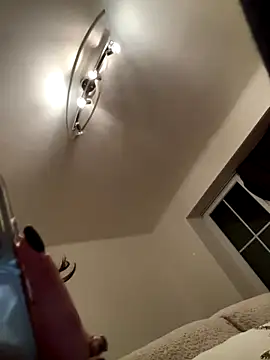 SophiiaStarr online show from December 17, 7:20 pm