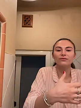 SophiiaStarr online show from February 14, 2:03 pm