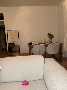 SophiiaStarr online show from March 1, 7:38 pm