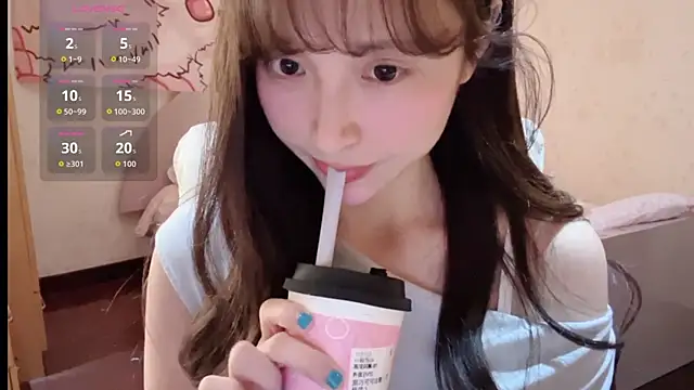 Snapshot of xiaoyun_666 chatting on November 2, 10:06 am xiaoyun 666 online show from November 2, 10:06 am