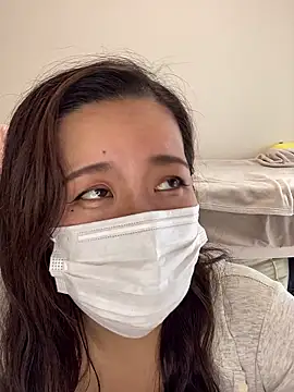 NATSUMI00 online show from October 2, 5:36 am