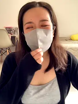 NATSUMI00 online show from November 4, 5:39 am