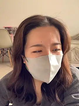 NATSUMI00 online show from November 11, 6:02 am